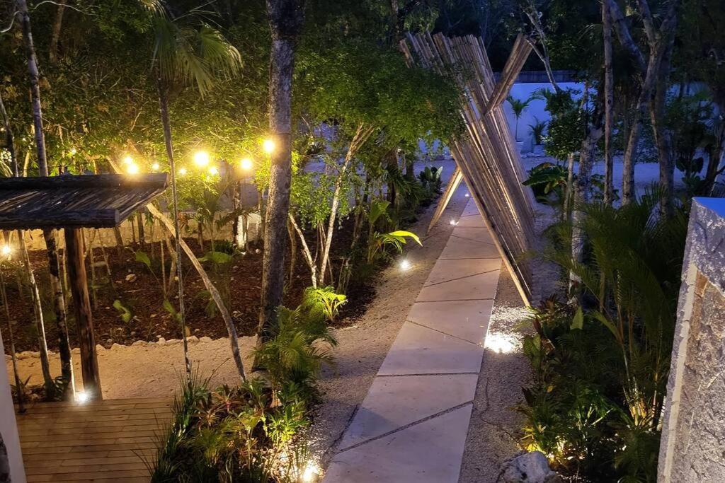 Villa Tovar 图卢姆 外观 照片