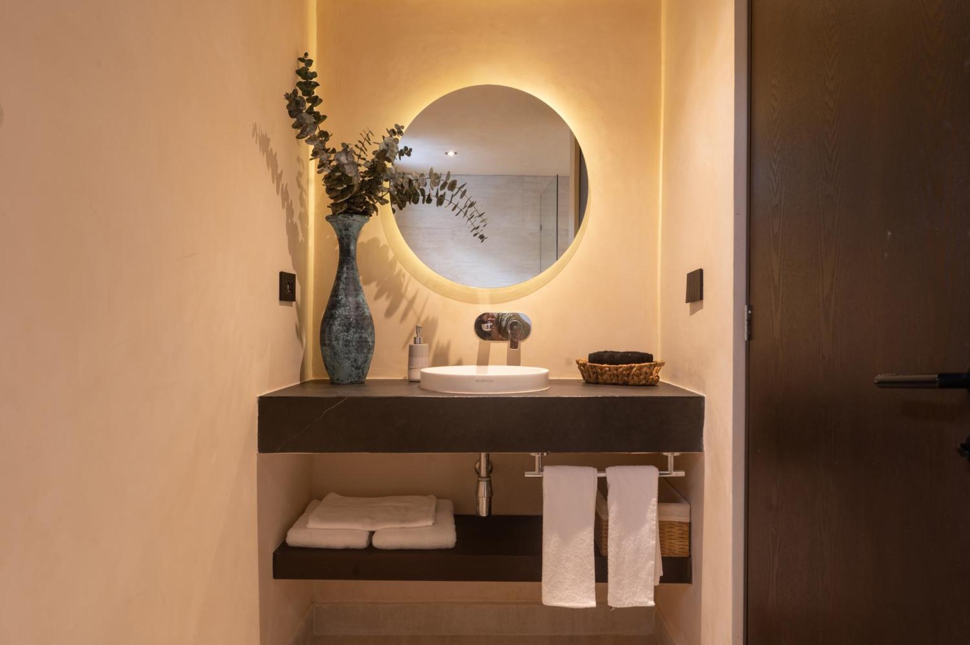 Villa Tovar 图卢姆 外观 照片
